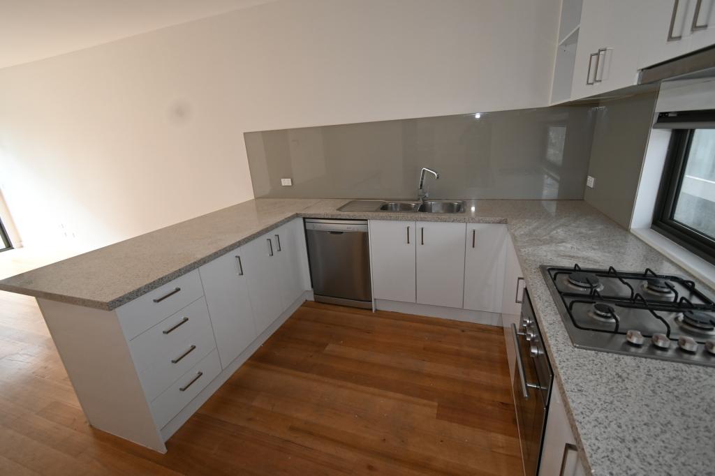 2/70-72 St Georges Rd, Preston, VIC 3072