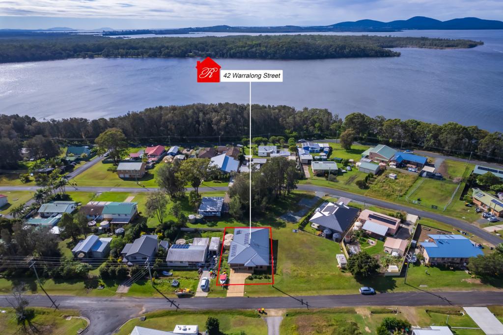 42 WARRALONG ST, COOMBA PARK, NSW 2428