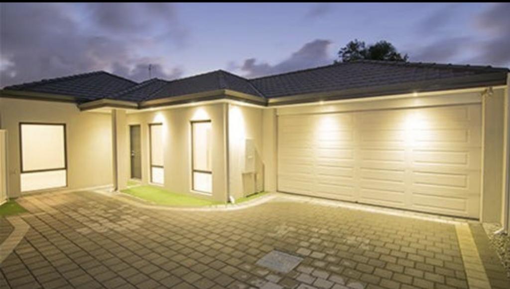 812c Canning Hwy, Applecross, WA 6153