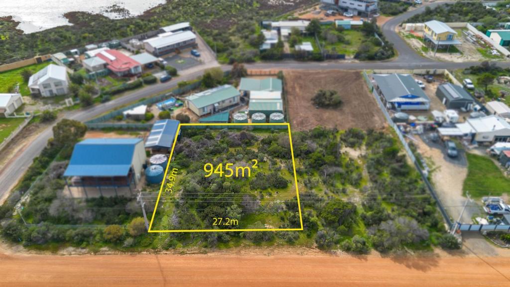 11 The Esplanade, Thompson Beach, SA 5501