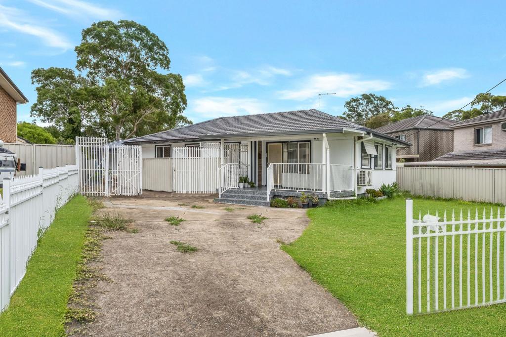 3 Trevanna St, Busby, NSW 2168