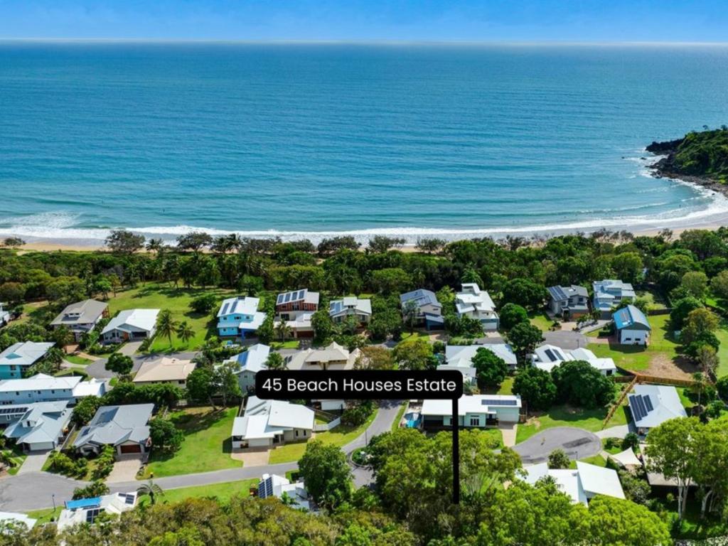 45 BEACH HOUSES ESTATE RD, AGNES WATER, QLD 4677