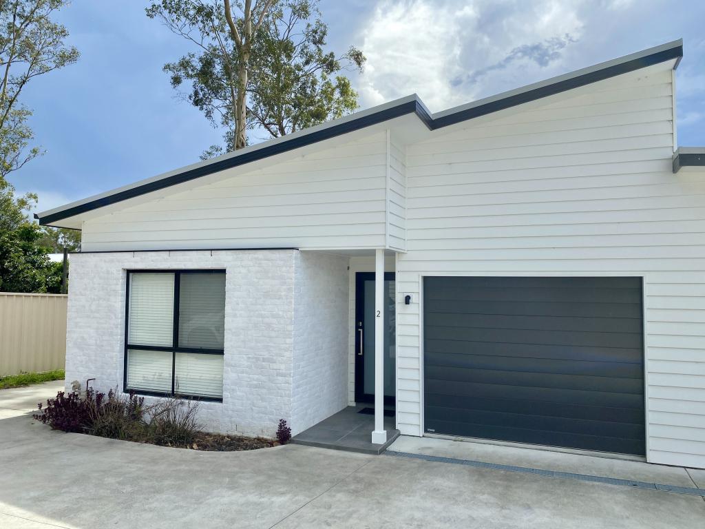 2/17 EVERGREEN PL, SOUTH NOWRA, NSW 2541