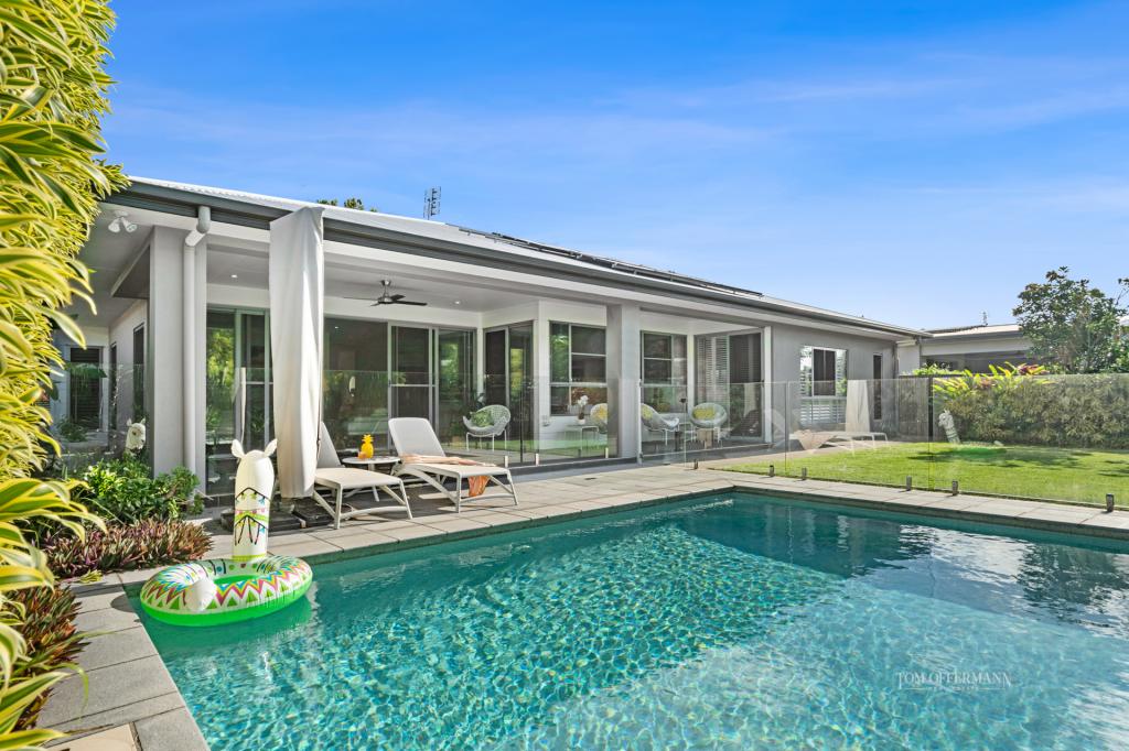 6 White Beech Rd, Noosa Heads, QLD 4567