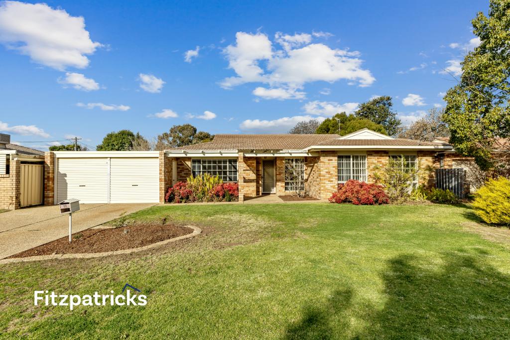 11 Nicholi Cres, Lake Albert, NSW 2650