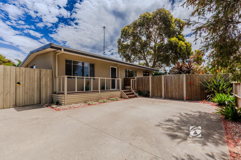 17 Langford Pde, Paynesville, VIC 3880