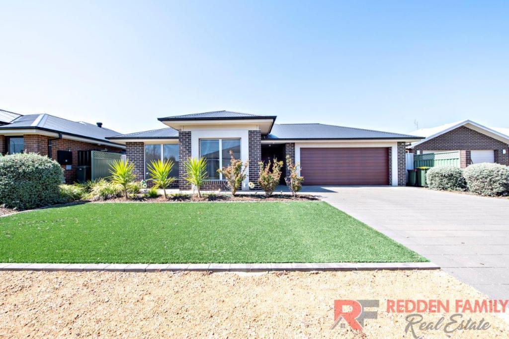 8 Waterfall Cres, Dubbo, NSW 2830