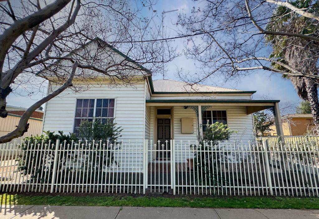 2a Grenfell St, Parkes, NSW 2870