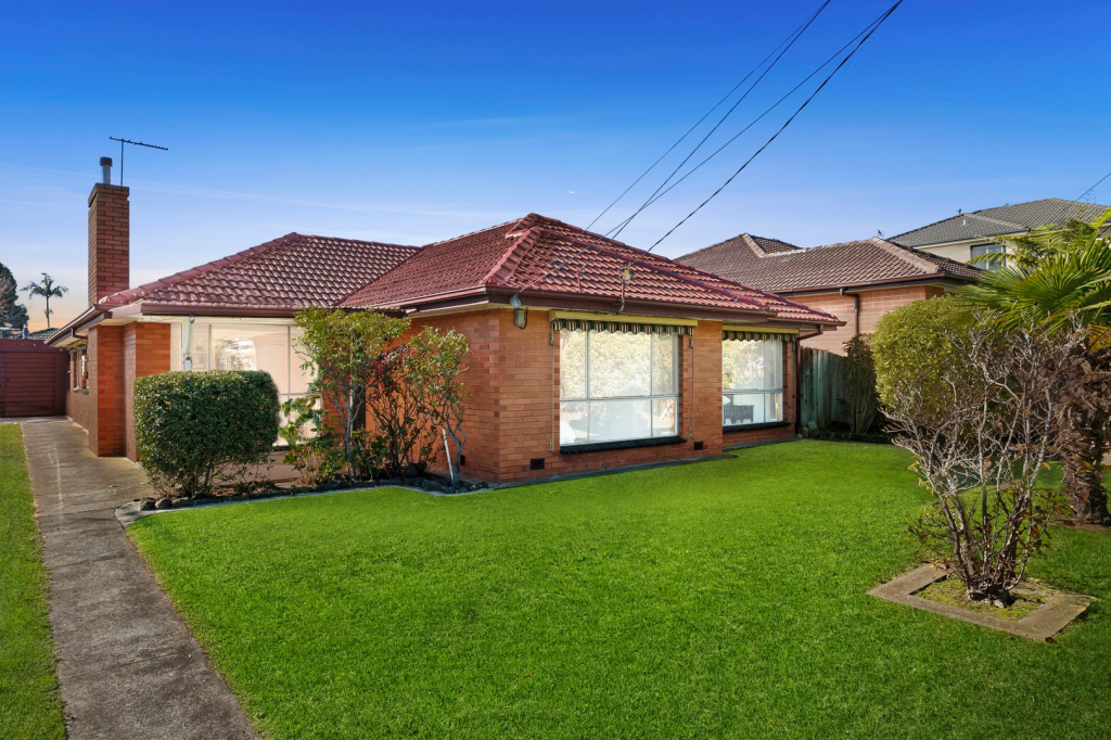 69 Kennedy St, Bentleigh East, VIC 3165