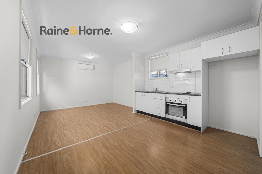 5a Evans Pl, Mount Pritchard, NSW 2170