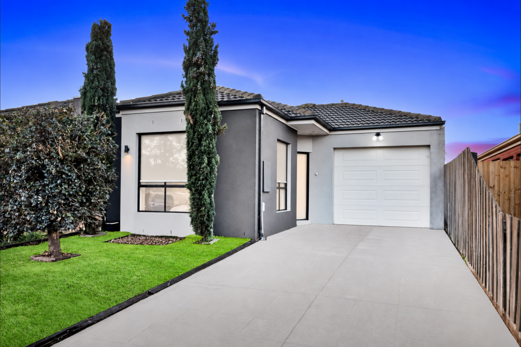 2/18 Vassar Ct, Truganina, VIC 3029