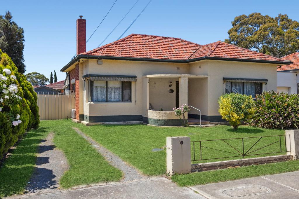 1 Mcgilp Ave, Glengowrie, SA 5044