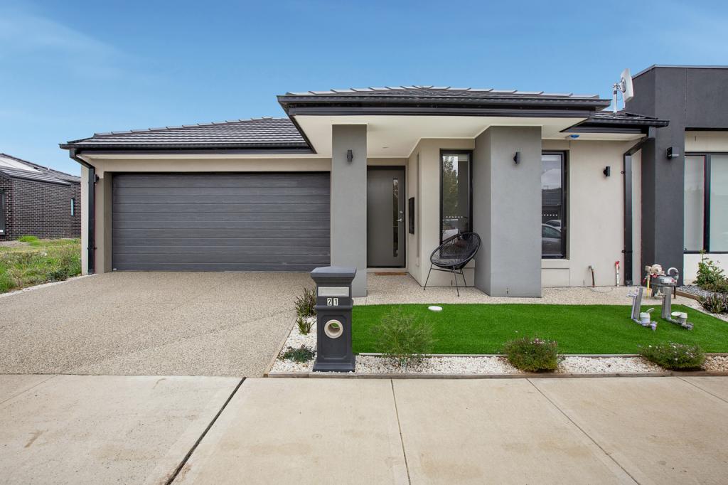 21 Railway Ave, Donnybrook, VIC 3064