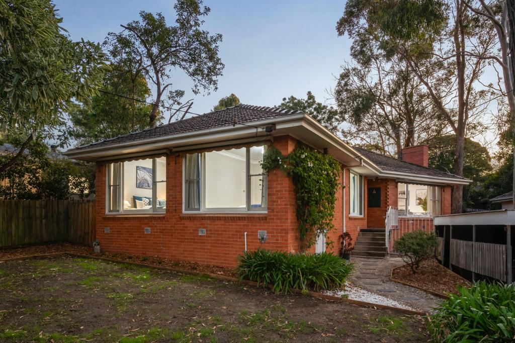 4 Rosalind Cres, Blackburn, VIC 3130