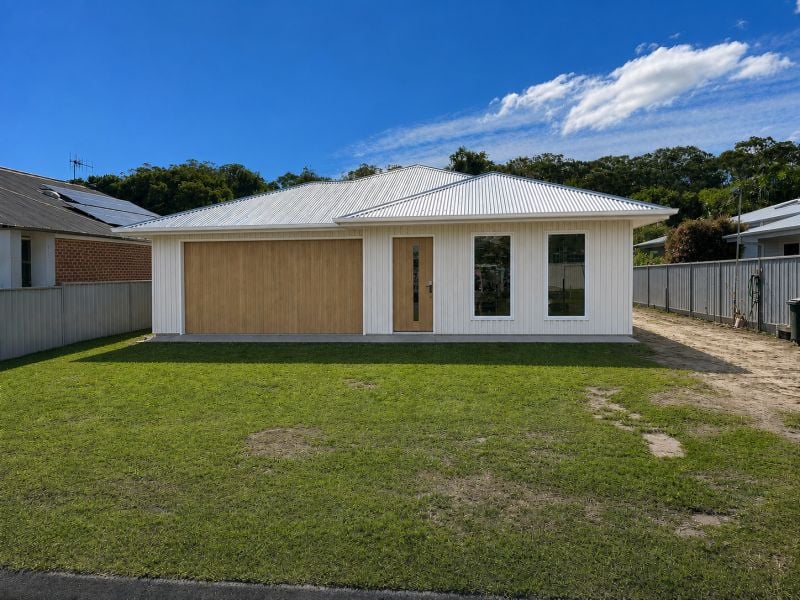 9 Pretoria Pde, Harrington, NSW 2427
