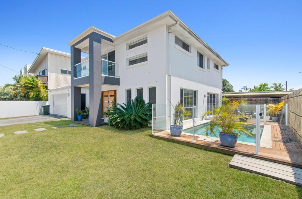 25 TWENTY THIRD AVE, PALM BEACH, QLD 4221