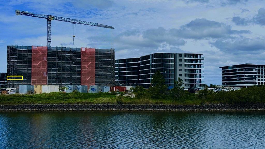 2406/10-12 SICKLE AVE, HOPE ISLAND, QLD 4212