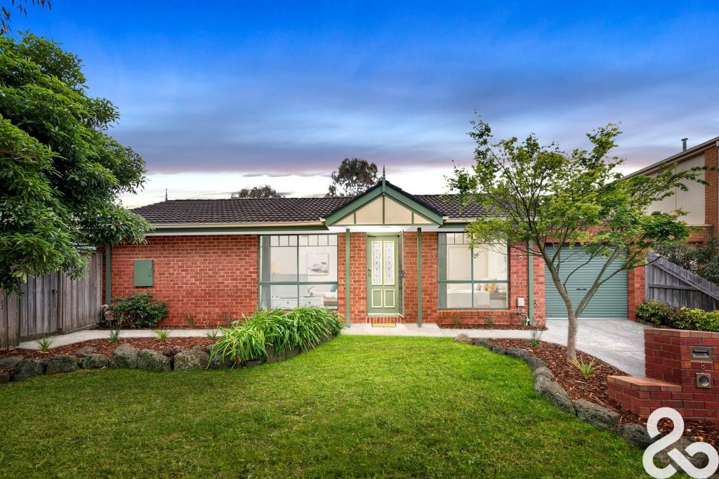 8 Benz Cl, Mill Park, VIC 3082