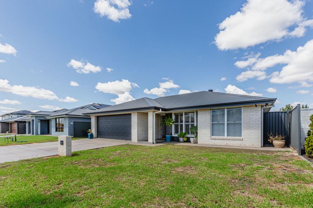 8 Marine Ct, Dubbo, NSW 2830