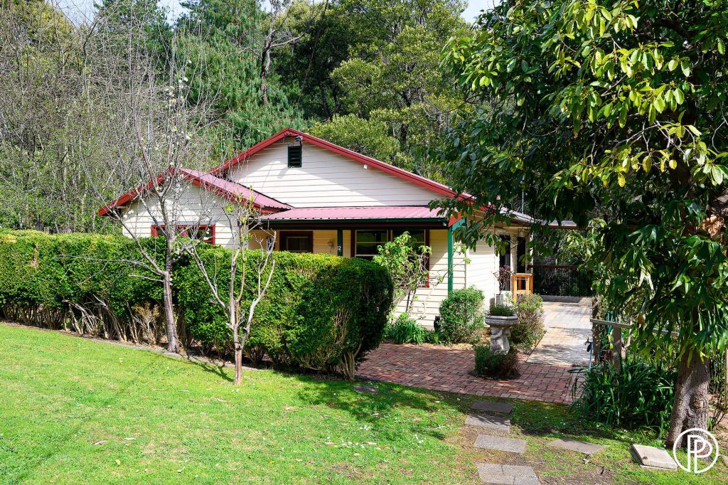 12 Clarke Ave, Warburton, VIC 3799