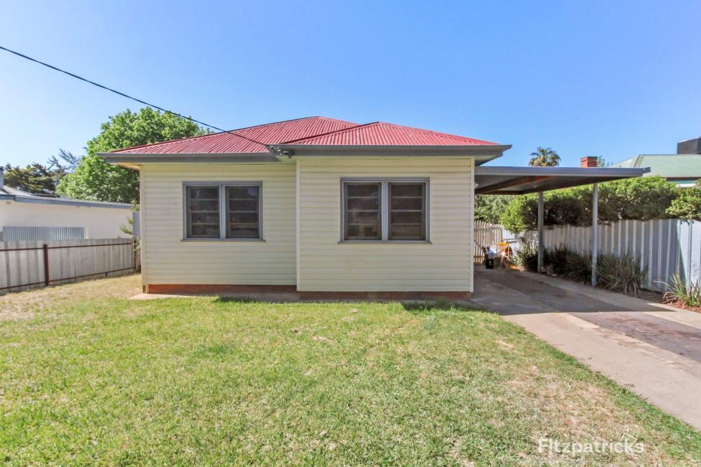 11 Heydon Ave, Turvey Park, NSW 2650
