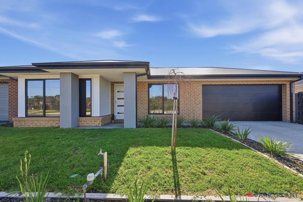 45 MCGIBBONEYS RD, WONTHAGGI, VIC 3995