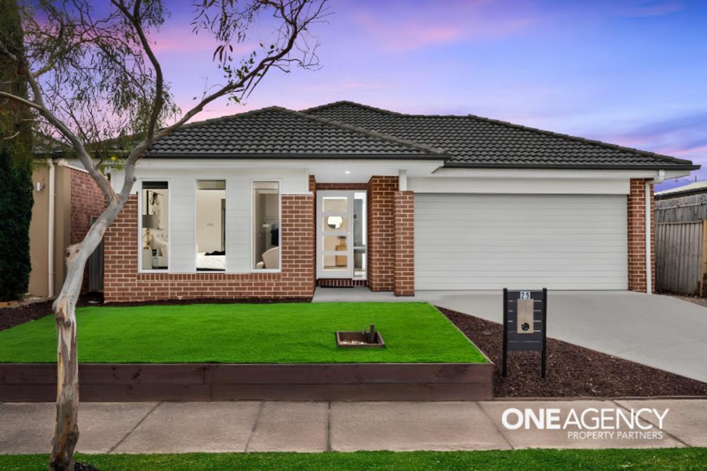 25 STANNIFER ST, TARNEIT, VIC 3029