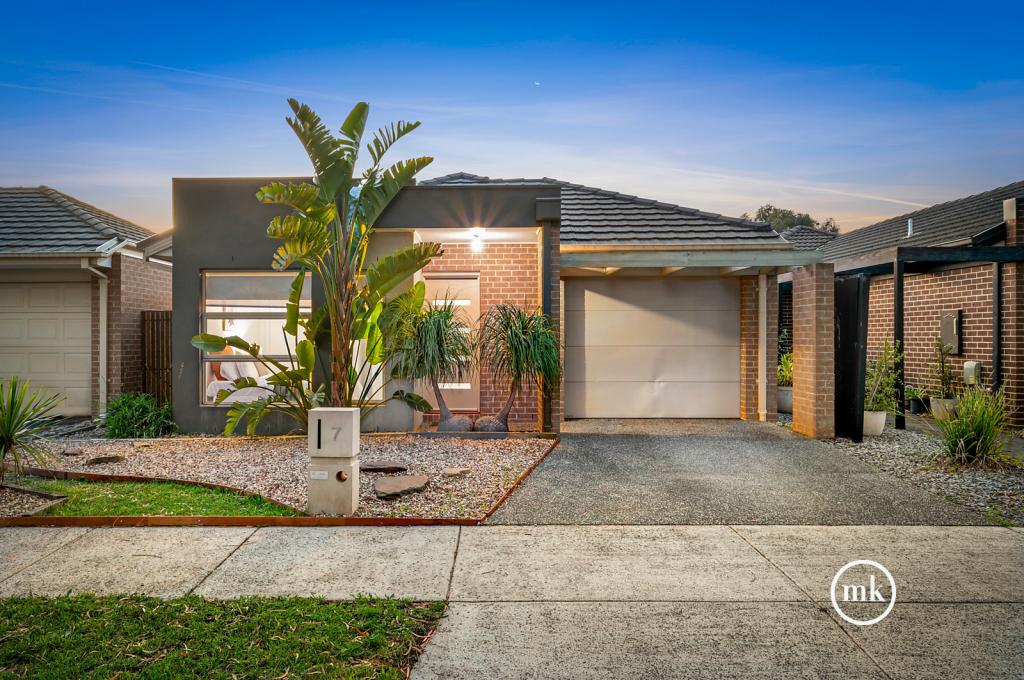 7 Bedervale Loop, Doreen, VIC 3754