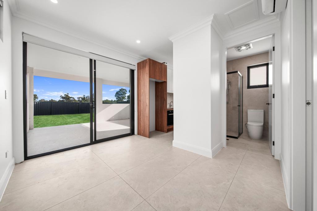 14b Oxford St, Smithfield, NSW 2164