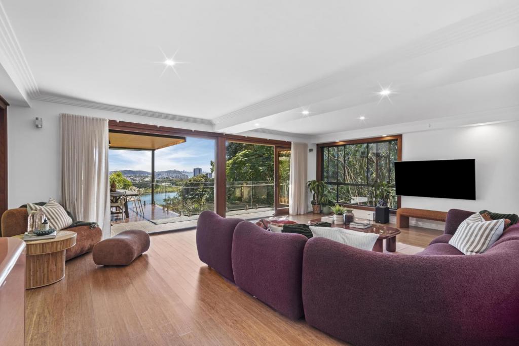 38 Albany Ave, Currumbin, QLD 4223