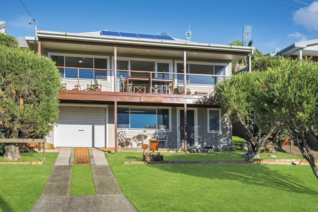 32 Stewart St, Crescent Head, NSW 2440