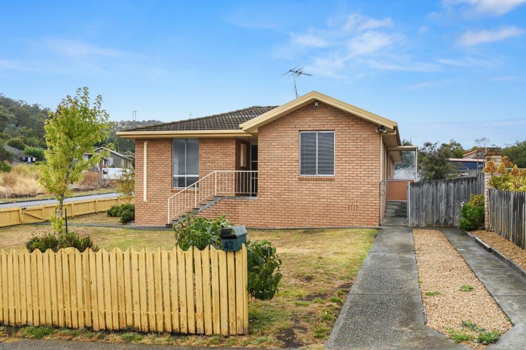 42 Viola Cres, Gagebrook, TAS 7030