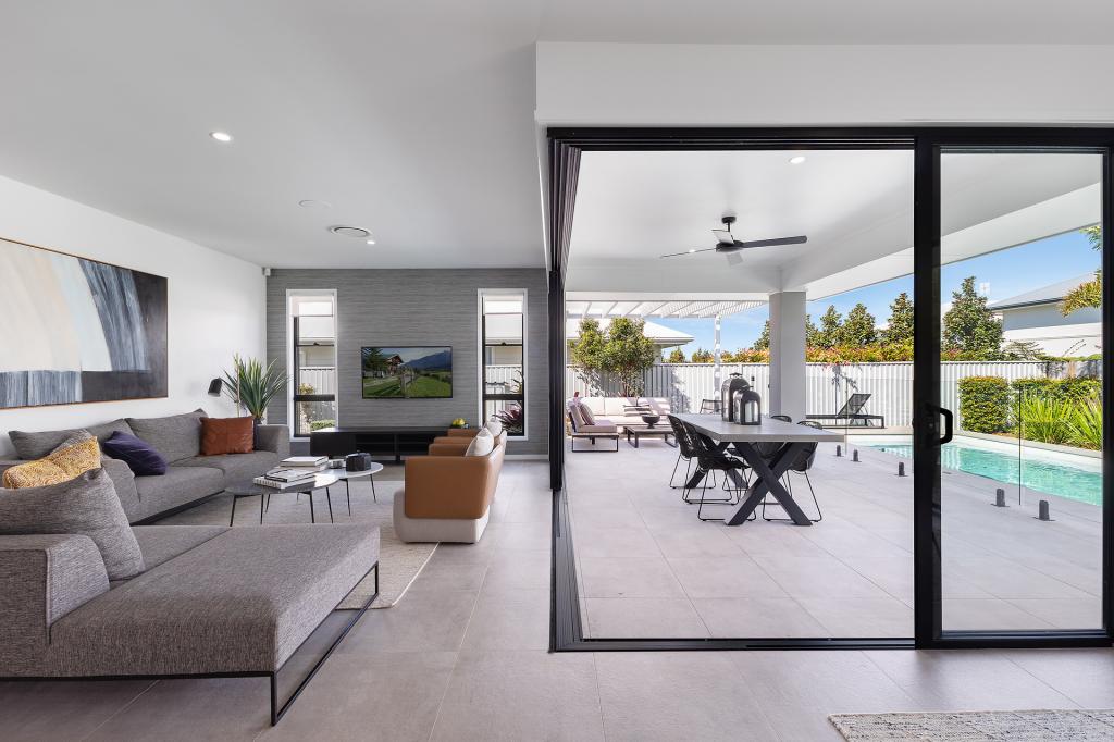 6 Lawrence Rise, Cumbalum, NSW 2478