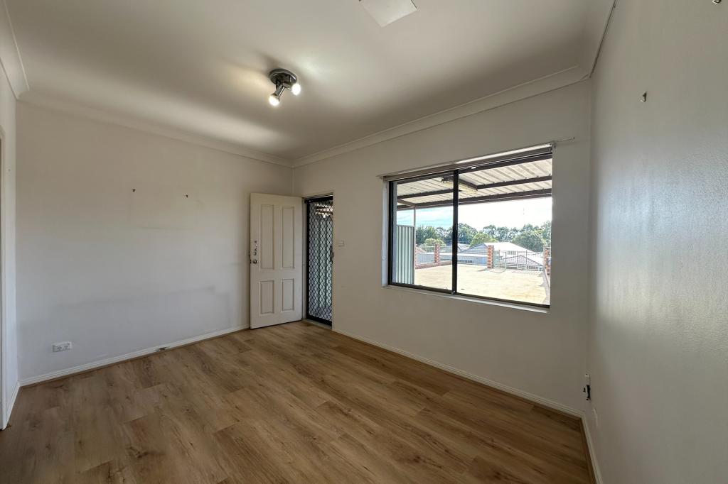 2/182 TOWER ST, PANANIA, NSW 2213