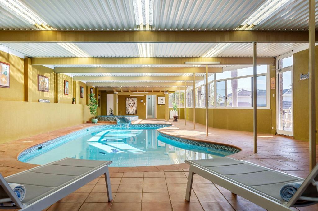 22 Dampier Ave, Mullaloo, WA 6027