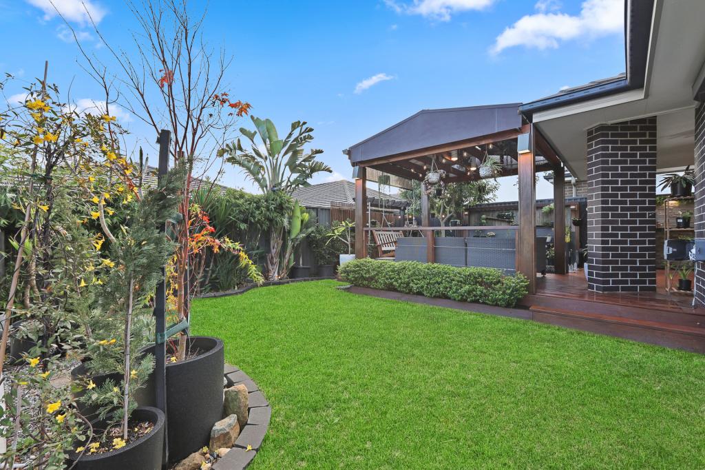 24 LOTUS ST, MARSDEN PARK, NSW 2765