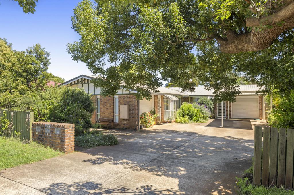 1/423 Hume St, Kearneys Spring, QLD 4350