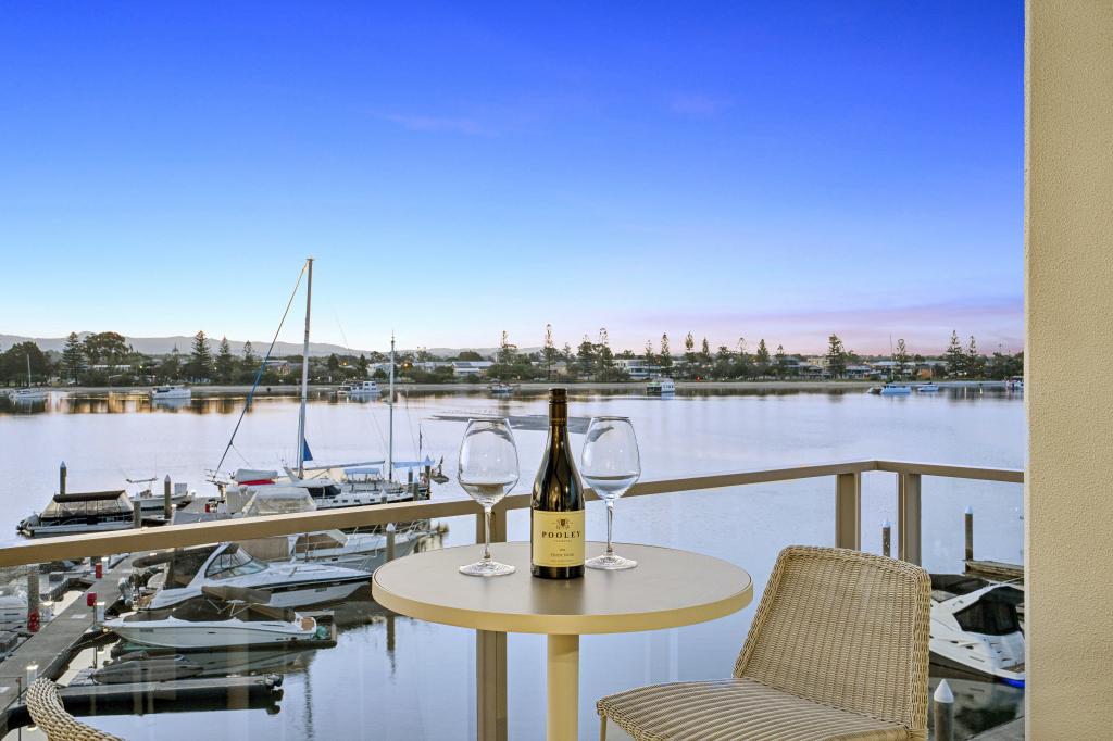 2303 Ephraim Island, Paradise Point, QLD 4216