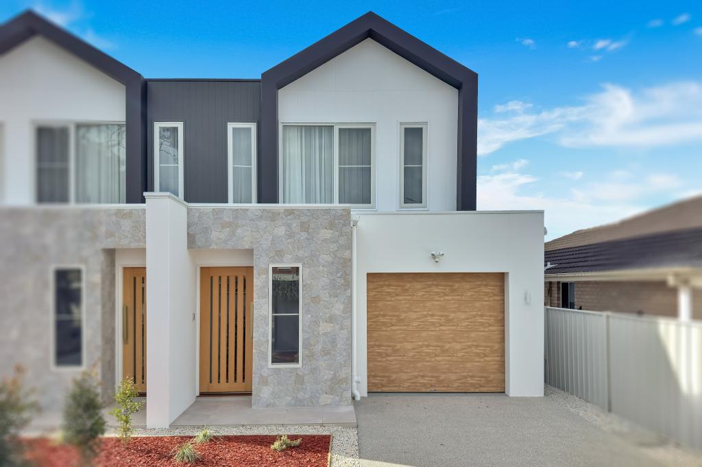 19a Clifford St, Umina Beach, NSW 2257