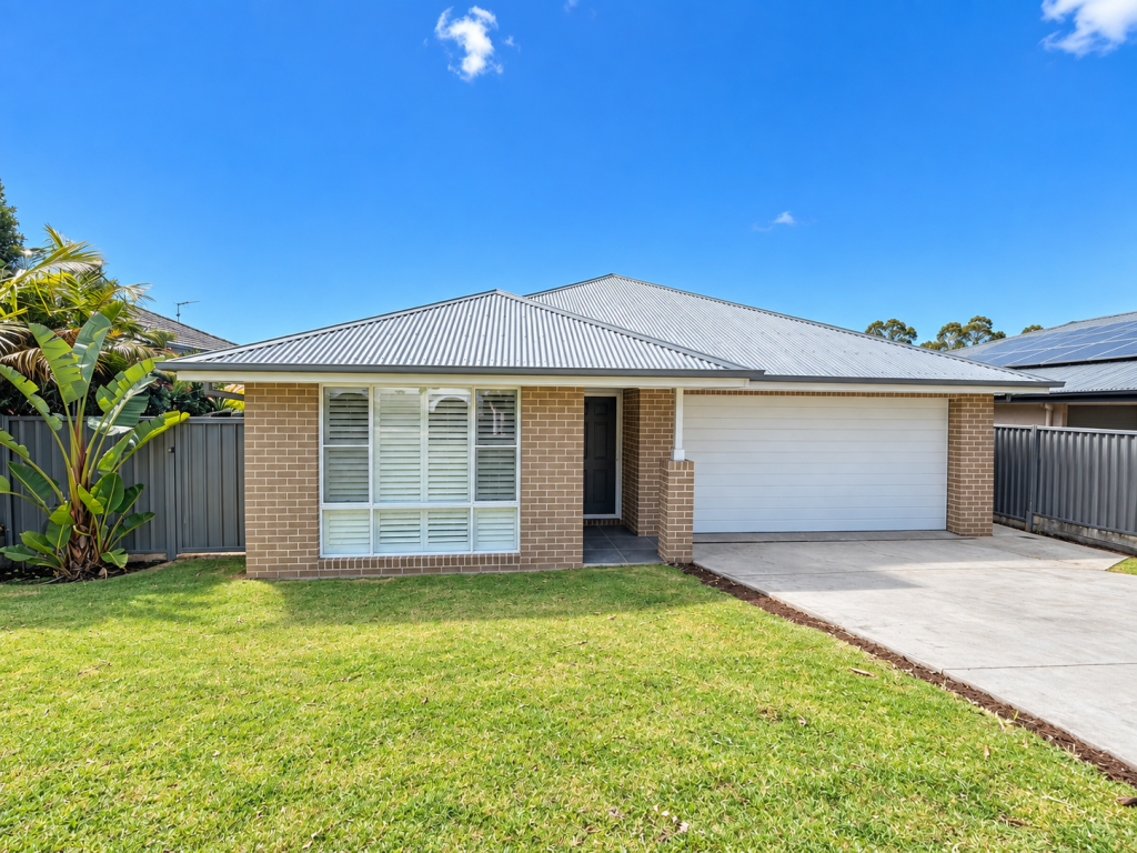 36 Admiralty Dr, Safety Beach, NSW 2456