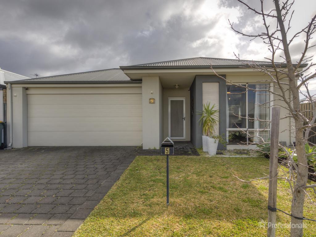 5 Wistow Dr, Aveley, WA 6069