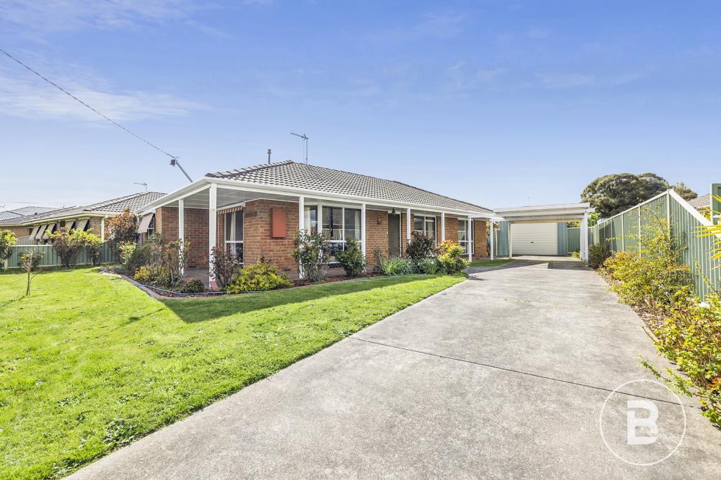 38 Carpenter St, Wendouree, VIC 3355