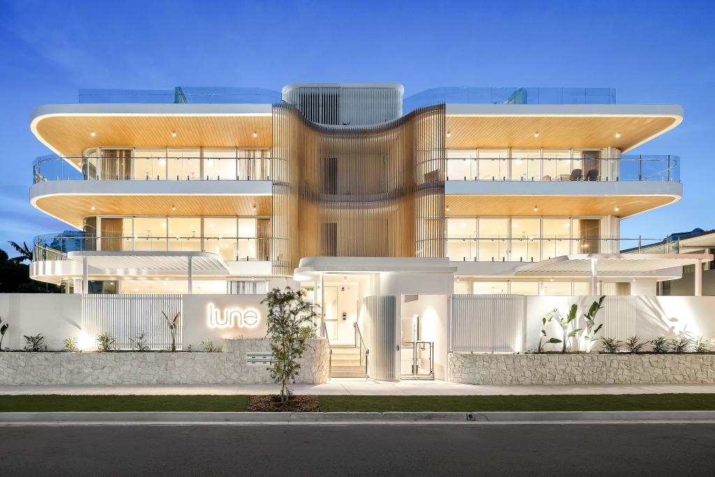 6/19-21 Rankin Pde, Main Beach, QLD 4217