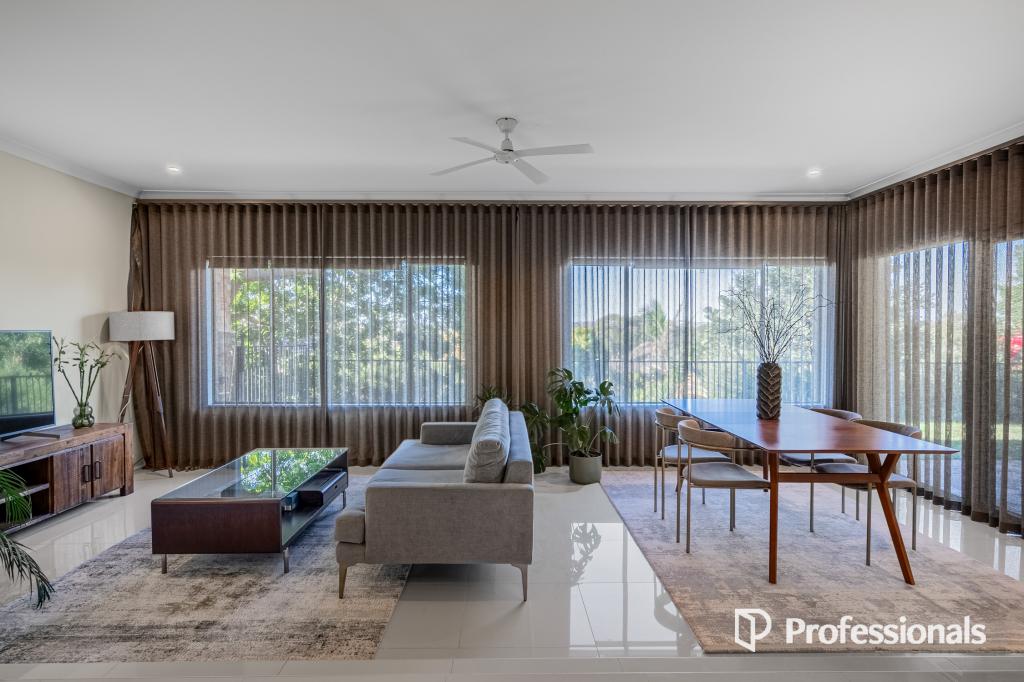 104 The Crest, Woodvale, WA 6026
