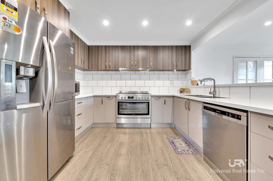 1/16 Manningtree Pde, Craigieburn, VIC 3064