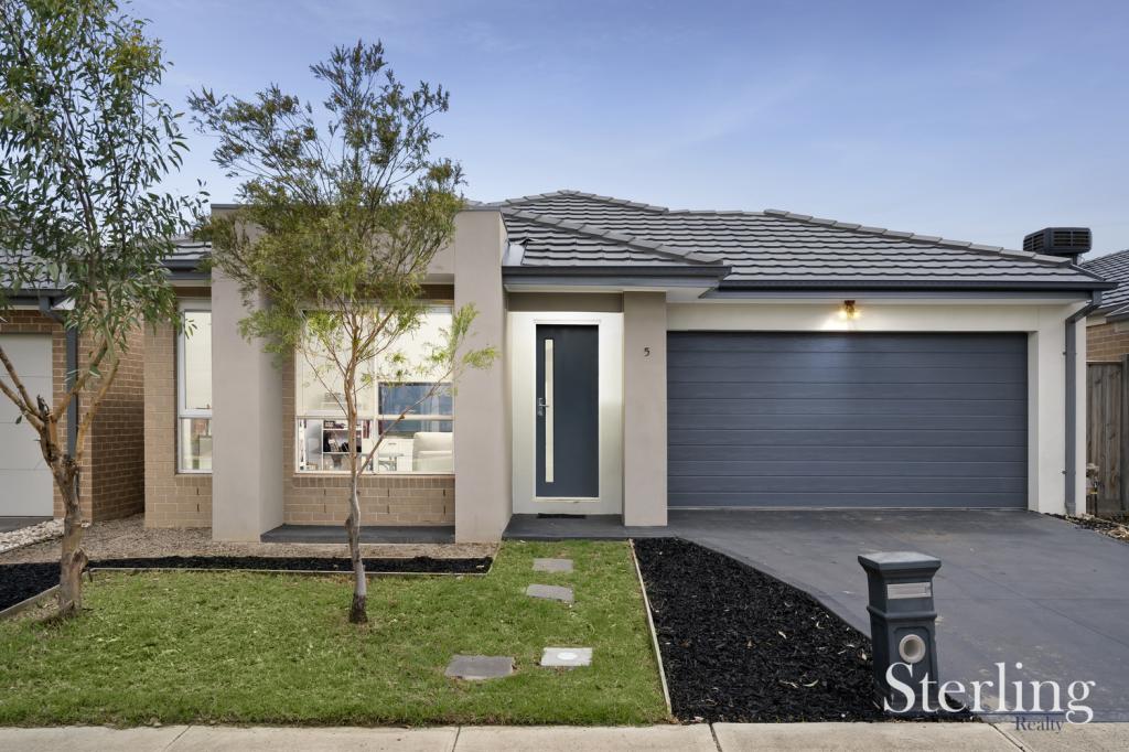 5 SHALLOW ST, MAMBOURIN, VIC 3024