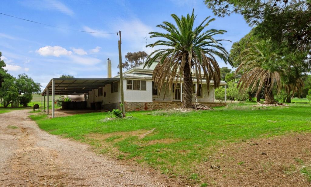 7621 Goyder Hwy, Burra, SA 5417