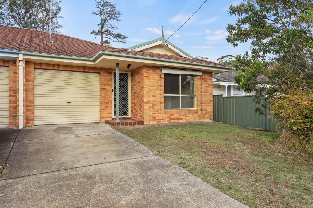 2/130 TOMAREE RD, SHOAL BAY, NSW 2315