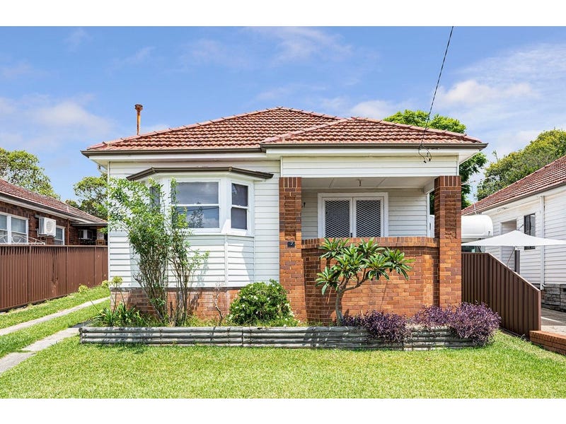 7 Romilly St, Riverwood, NSW 2210