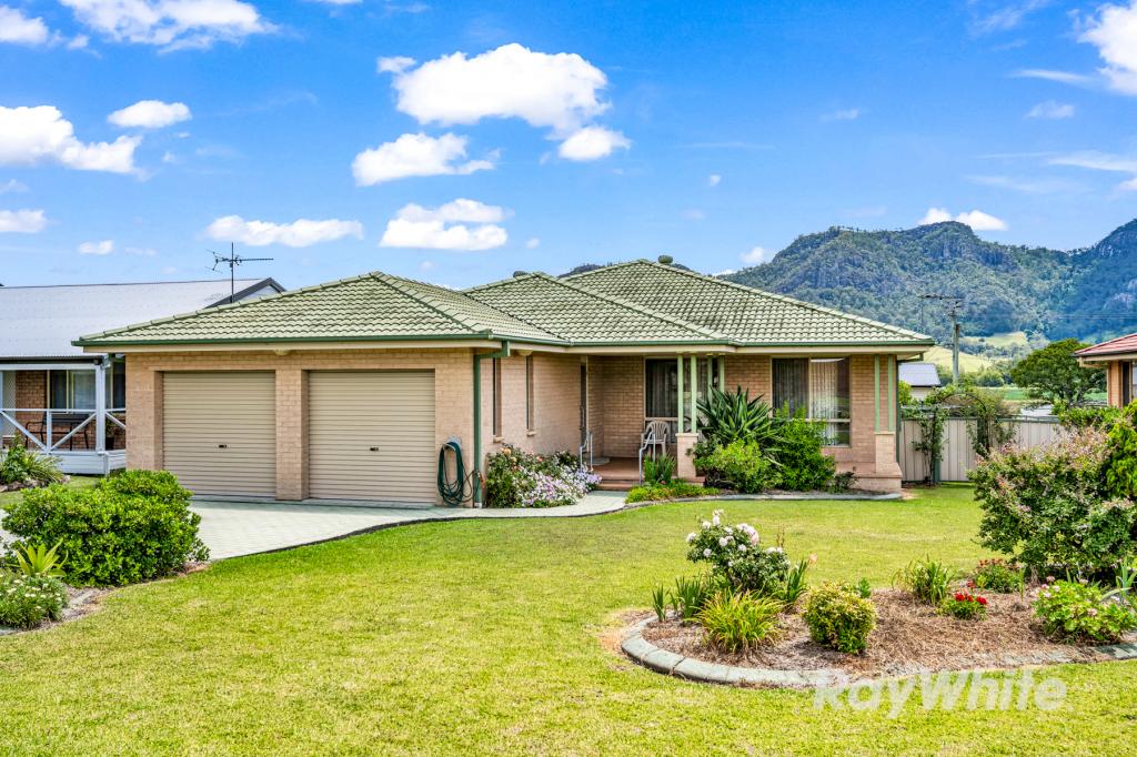 17 Carter Cres, Gloucester, NSW 2422